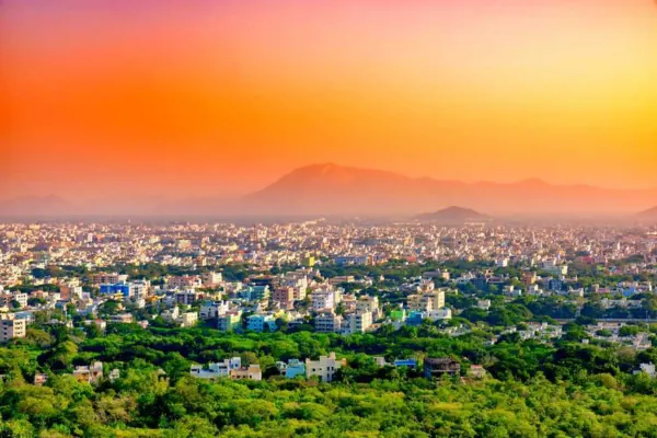 Hyderabad to Nellore cab service
