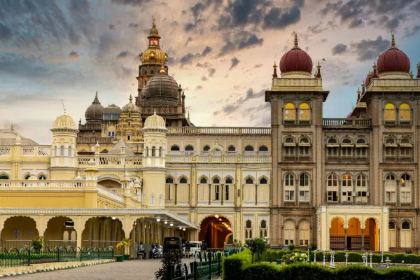 Hyderabad to Mysore cab service